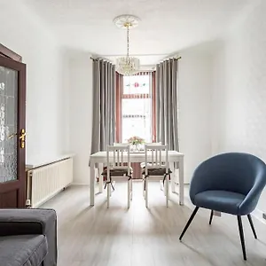 Сasa de vacaciones Town House, Belfast