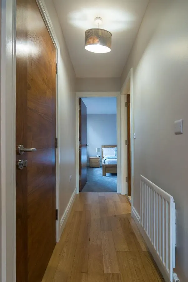 Central Belfast Apartments Fitzrovia 0*,